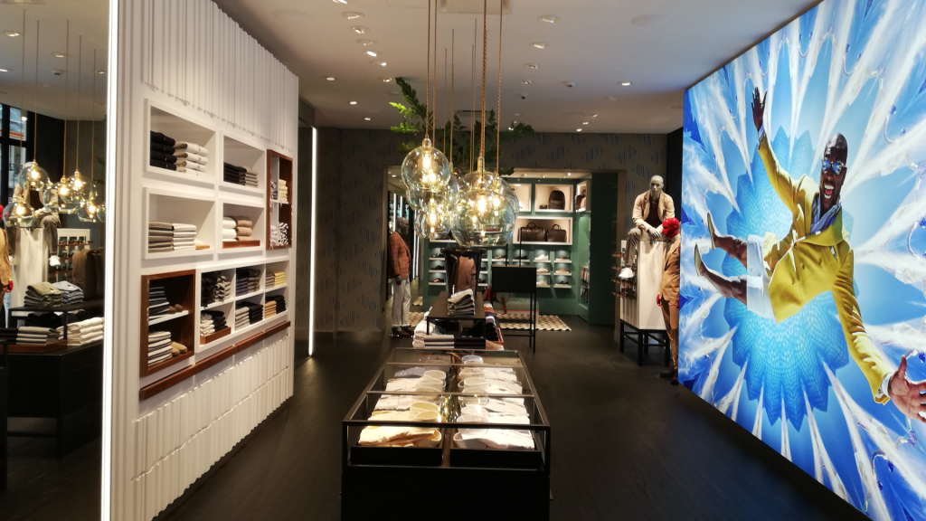 Retail fit out, Paris